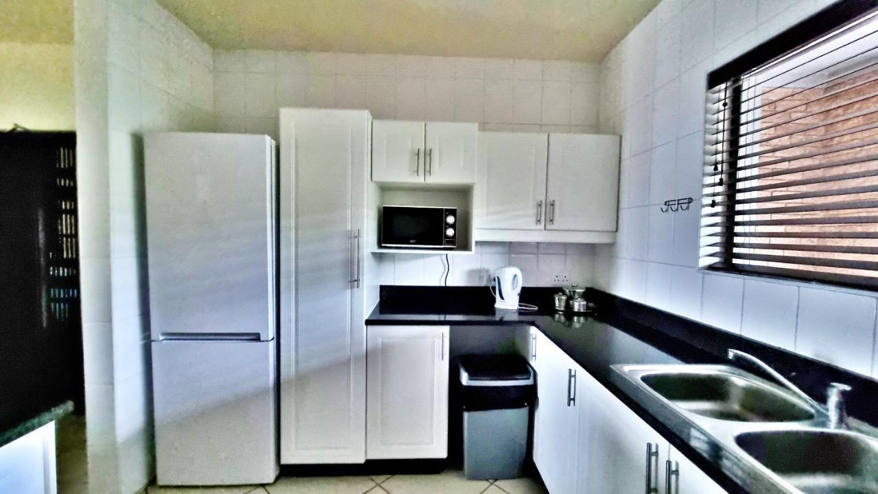 Apartamento Hyde Park Durban Exterior foto